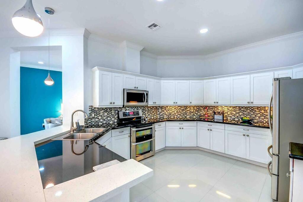 Miami 5Br Villa W Heated Pool, Games & Bbq L01 Кътлър Бей Екстериор снимка