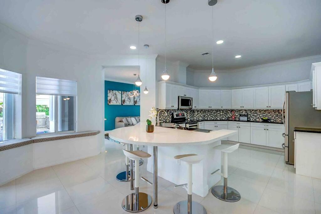 Miami 5Br Villa W Heated Pool, Games & Bbq L01 Кътлър Бей Екстериор снимка